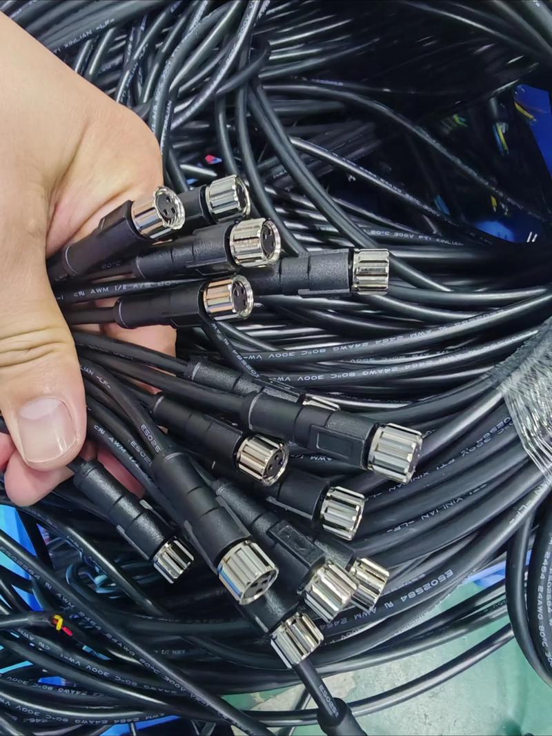 连接器行业趋势：从传统走向未来